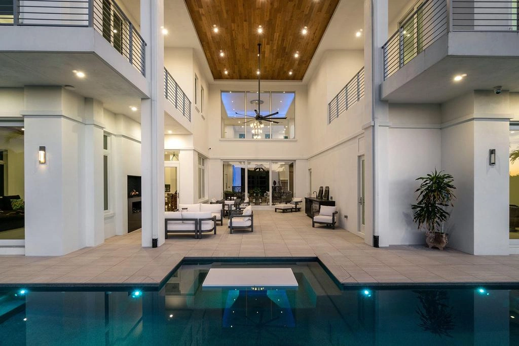 1739 Spec Home