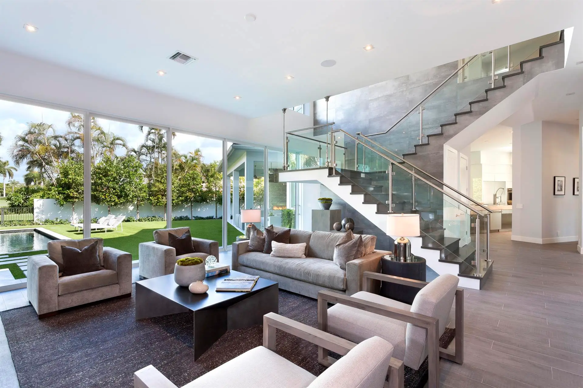 1289 Spec Home